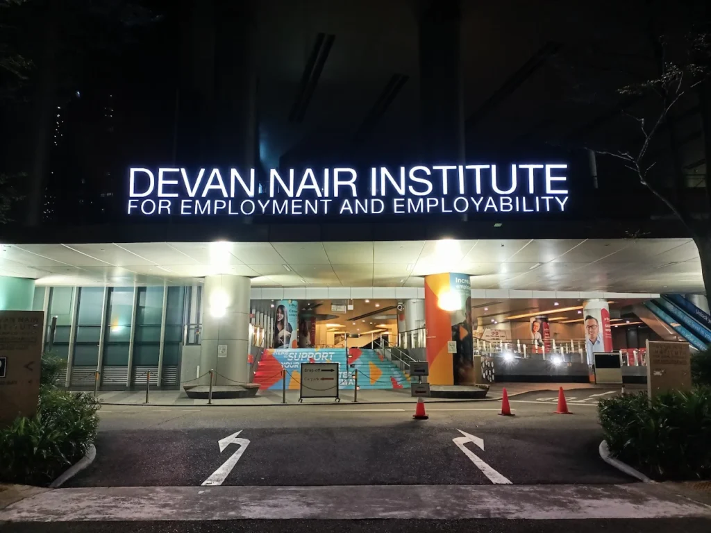 Drop-off point at Devan Nair Institute, e2i